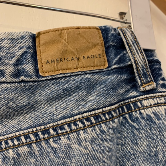 American Eagle Boyfriend Jeans - Picture 5 of 6